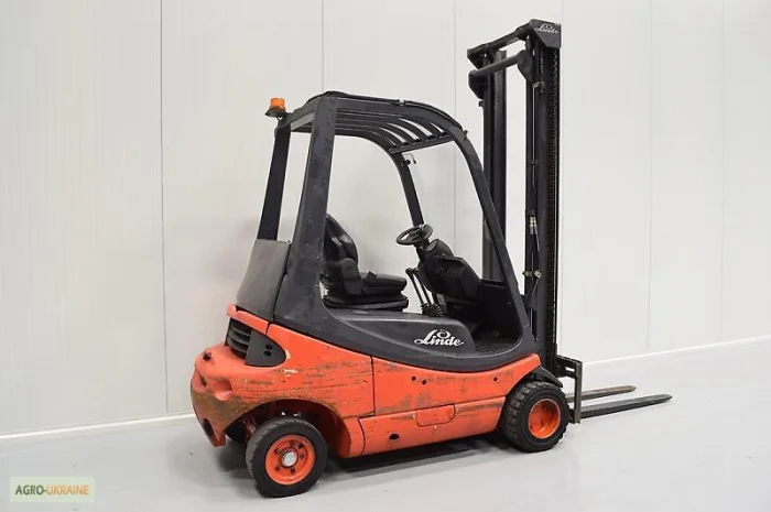 Продам вилочный дизельный погрузчик 2т. Linde H 20 D-03- фото № 2