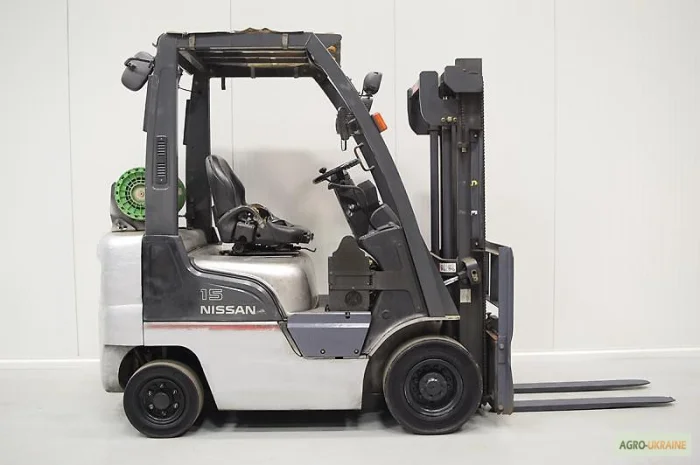 Продам вилочный газовый погрузчик 1,  5т. Nissan L01A15W- фото № 1
