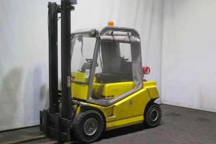 Продам вилочный газовый погрузчик 2, 5т. BT C4G 250E- фото № 1