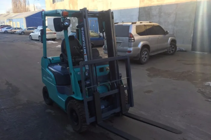Вилочный погрузчик Mitsubishi KFGE10D- фото № 11