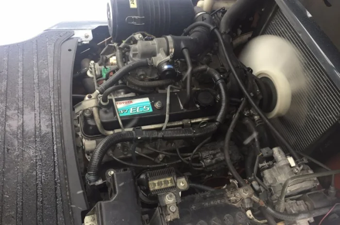 Вилочный погрузчик Toyota 08FG15- фото № 9