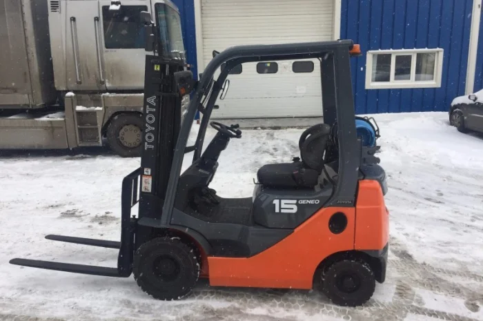 Вилочный погрузчик Toyota 08FG15- фото № 5