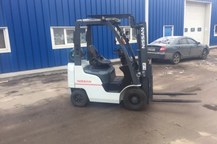 Вилочный погрузчик Nissan EBT-P1F1- фото № 2