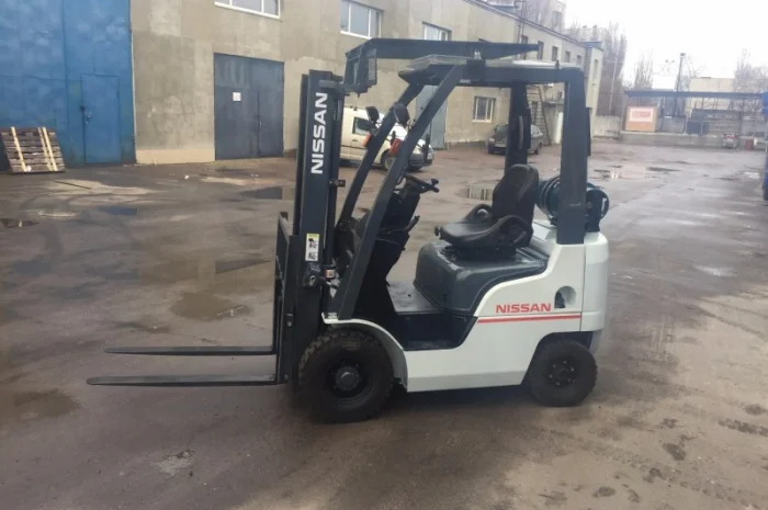 Вилочный погрузчик Nissan EBT-P1F1- фото № 5