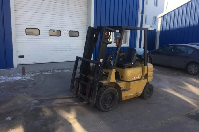 Вилочный газовый погрузчик Mitsubishi FG20- фото № 1