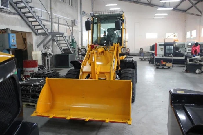 Фронтальный погрузчик модель: 920С- фото № 2