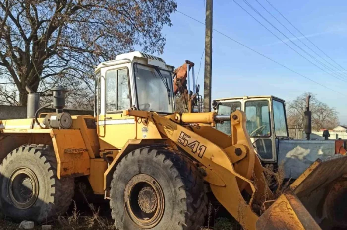 Продамо навантажувач LIBHERR L541- фото № 1
