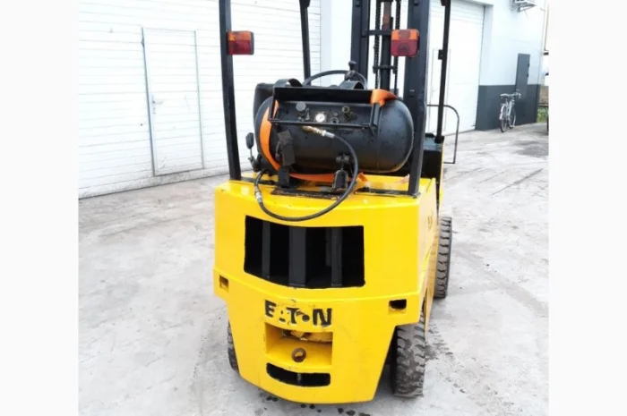 Навантажувач вилковий YALE GLP032UAV094- фото № 6