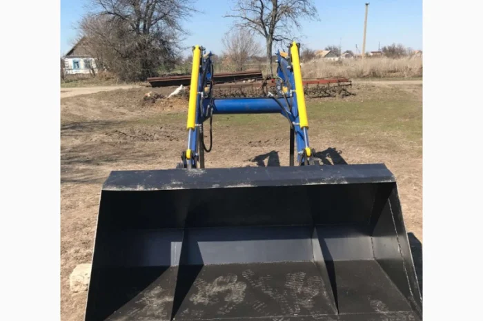 Фронтальный погрузчик (навеска) МТЗ-80/82 / ЮМЗ 6 МТЗ 1221- фото № 3