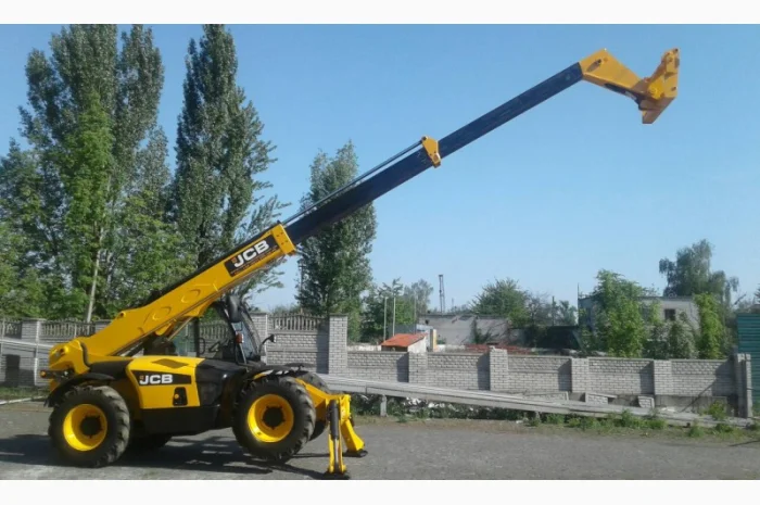 Продам Телескопический погрузчик JCB 533-105 2008г.в- фото № 8