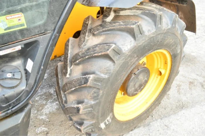 Телескопический погрузчик JCB 531-70 2013г.в- фото № 9