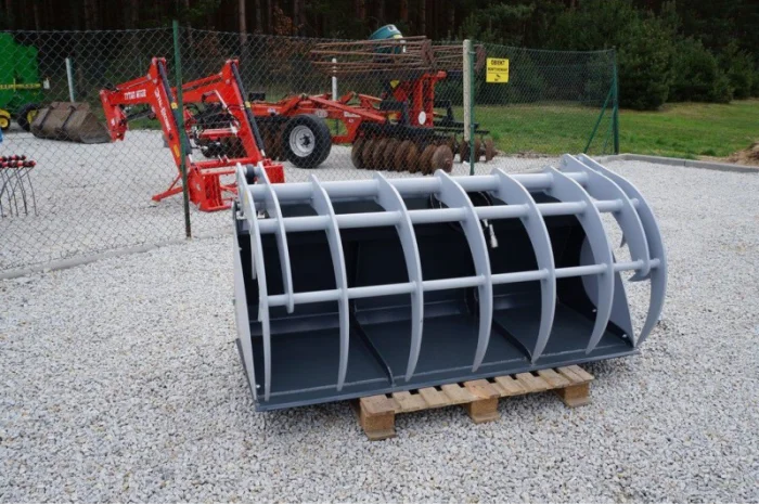 Погрузчик фронтальный польский на трактора МТЗ- фото № 7