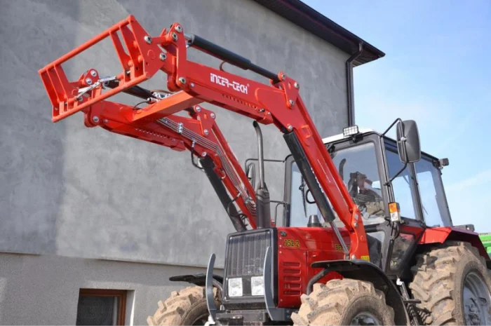 Погрузчик фронтальный польский на трактора МТЗ- фото № 3