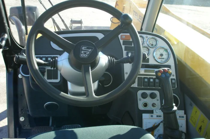 Телескопические погрузчик JCB 530, Manitou- фото № 4