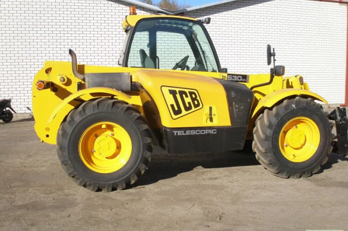 Телескопічний навантажувач JCB 531-70 - 2009 року- фото № 1