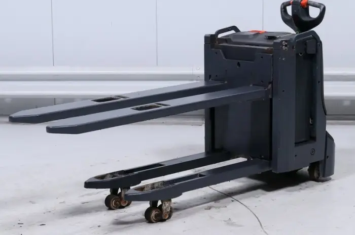 Электротележка для холодного склада Linde T-16-L, 2015г- фото № 1