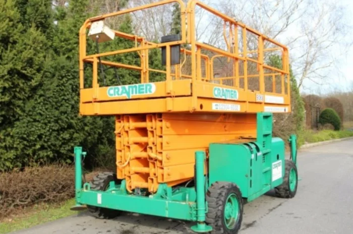 Подъемник ножничный Haulotte H18SDX, дизель, 2000 г., 517 м/ч, 18 м.рабочая высота- фото № 4