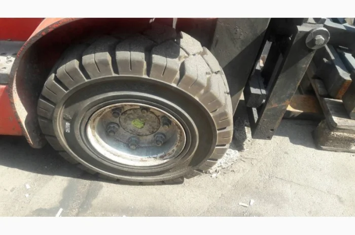 Погрузчик вилочный Manitou ME430, 3т., 6м. подъем, свободный ход, каретка- фото № 13