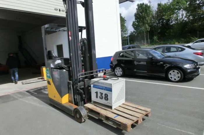 Штабелер-ричтрак Komatsu FB14RJ-2R, 2009 года, 5180 мм высота подъема, 4865 м/ч наработка- фото № 5