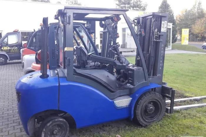 Погрузчик вилочный б/у Dan Truck, дизель, 2009 г., 3.5 т., 2300 м/ч- фото № 1