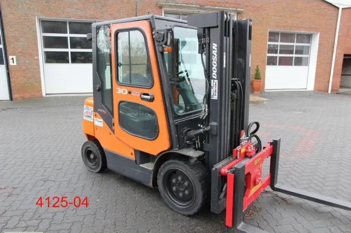 Погрузчик вилочный дизельный Doosan D 30 S 5, 2014 года, 3 т., 4490 м/ч- фото № 7