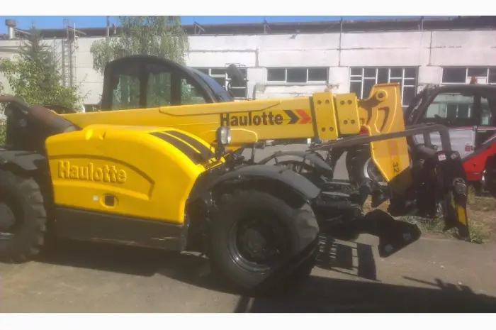 Дизельный погрузчик Haulotte, 2011 года, 3.2 т., 10 м.высота подъема (Manitou, JCB)- фото № 1