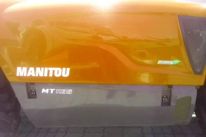 Телескопический погрузчик Manitou MT 1135, 2014 года, 700 м/ч- фото № 15