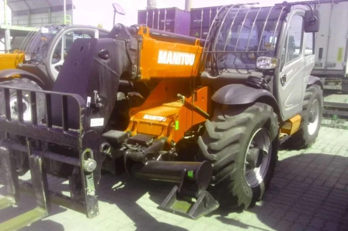 Телескопический погрузчик Manitou MT 1135, 2014 года, 700 м/ч- фото № 2