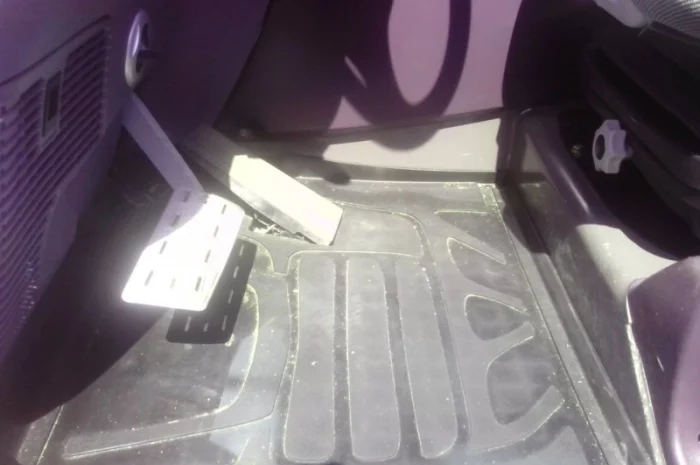 Телескопический погрузчик Manitou MT 1135, 2014 года, 700 м/ч- фото № 3