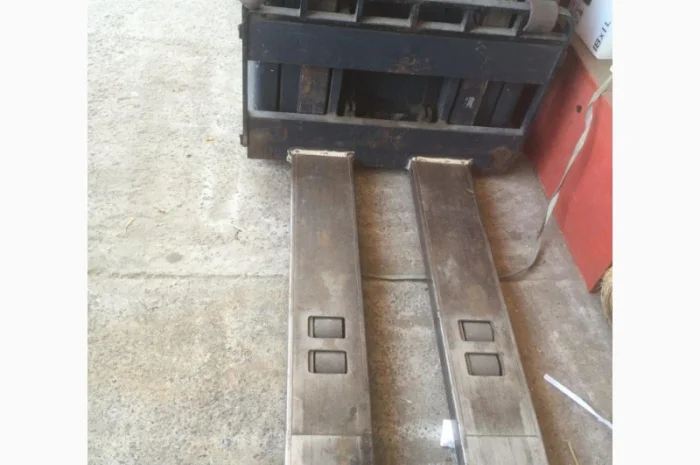 Поводковый штабелер ES-16-16E, 2007 г., 1.6т., 4м высота подъема- фото № 2