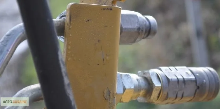 Мини-погрузчик CATERPILLAR 216 B3 2011 года- фото № 10