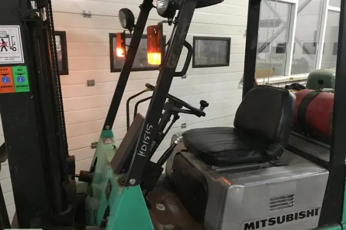 Погрузчик вилочный Mitsubishi FG15, газ, 1.5 т., 3000 мм высота подъема- фото № 5