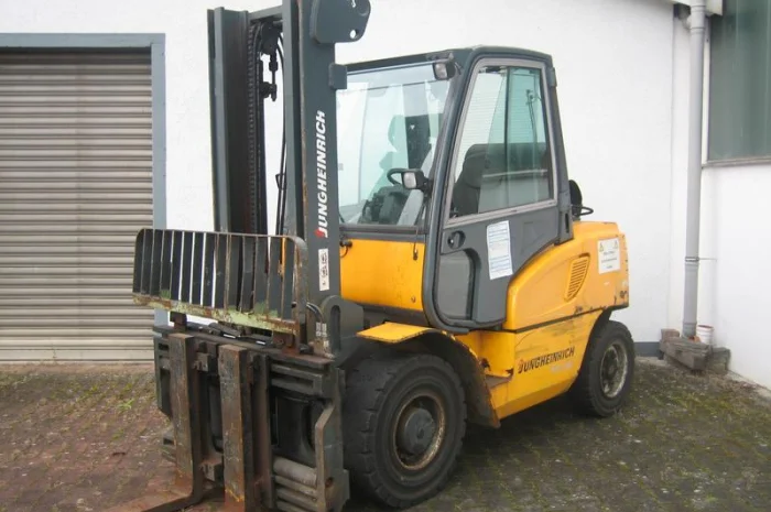 Кара погрузчик бу Jungheinrich TFG 550, газ, 5 т., 2005 г., 9671 м/ч- фото № 1