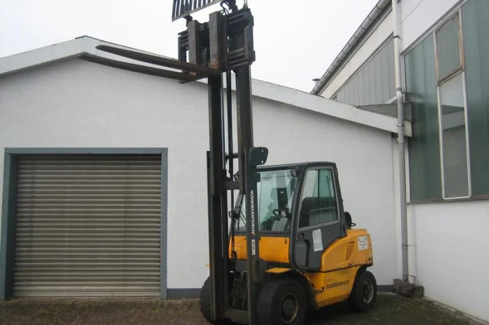 Кара погрузчик бу Jungheinrich TFG 550, газ, 5 т., 2005 г., 9671 м/ч- фото № 3