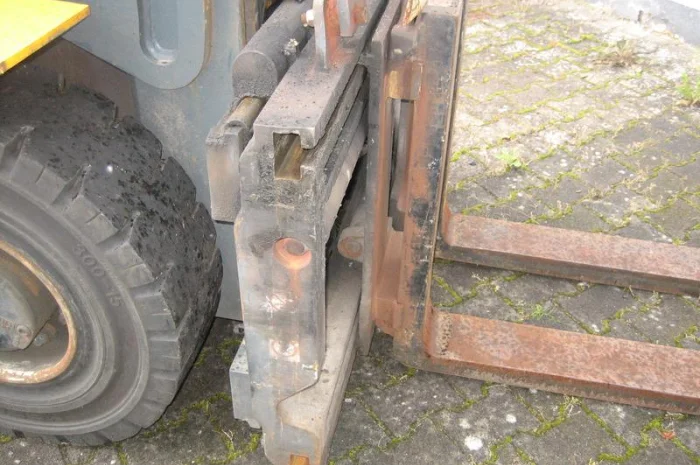 Кара погрузчик бу Jungheinrich TFG 550, газ, 5 т., 2005 г., 9671 м/ч- фото № 7