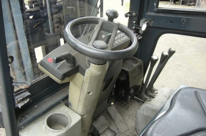 Электропогрузчик Still R20 - 16, 5.5м.подъем, вагонник, 2004 года, свободный ход, каретка- фото № 6