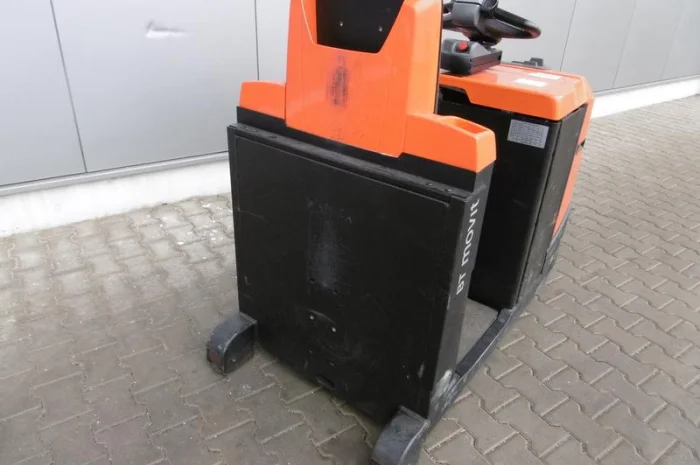 Тягач BT TSE 300, электро, 3т., 2012 года- фото № 3