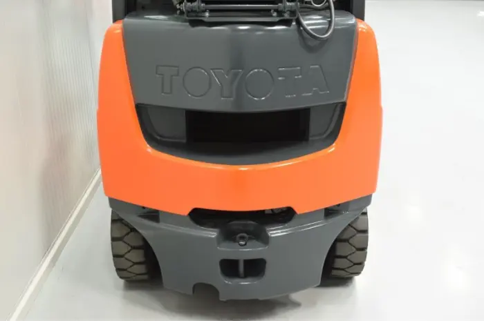 Погрузчик вилочный Toyota 02-8FGKF20, 2015 г., 1515 мч, вагонник- фото № 8