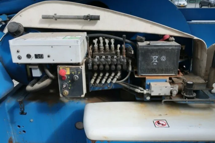 Коленчатый подъемник Niftylift HR21DE, дизель+электро, 2007г., 20.8м.рабочая высота- фото № 5