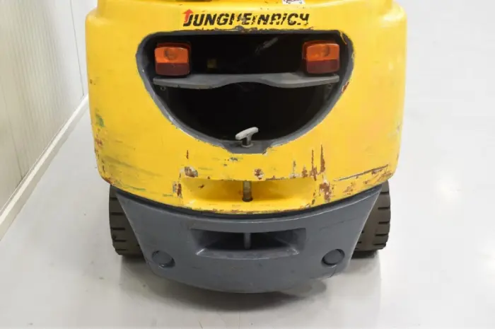 Газовый погрузчик Jungheinrich TFG 320 S, 2006 г., кабина, двигатель Mazda- фото № 5