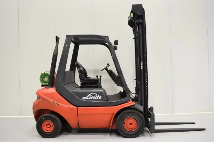 Газовый погрузчик Linde H25T-05, 2500 кг, 2010 г., 9300 м/ч- фото № 1
