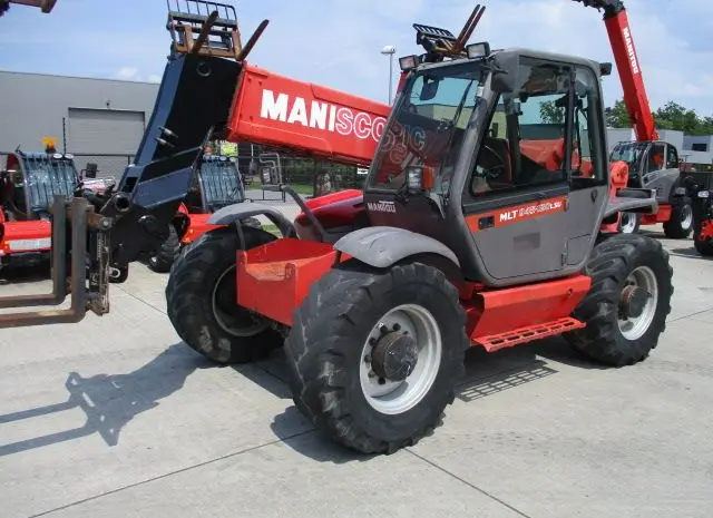 Телескопический погрузчик Manitou MLT845 120LSU, 2006г., 5833 мч, 4.5т., 8метров- фото № 1