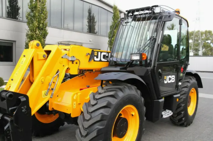 Телескопический погрузчик JCB531-70, 2012г., 2700 м/ч- фото № 3