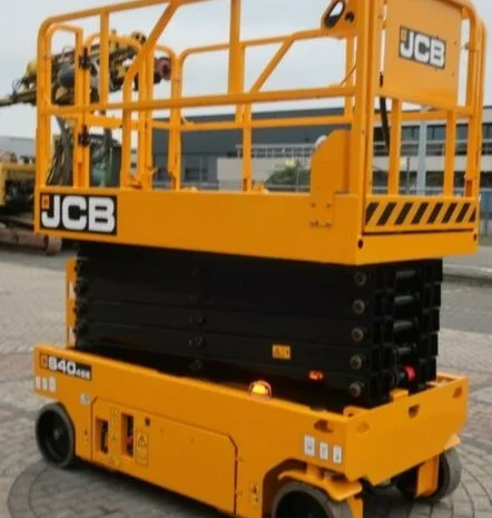 Ножничный подъемник 14 м. рабочая высота, новый- фото № 1