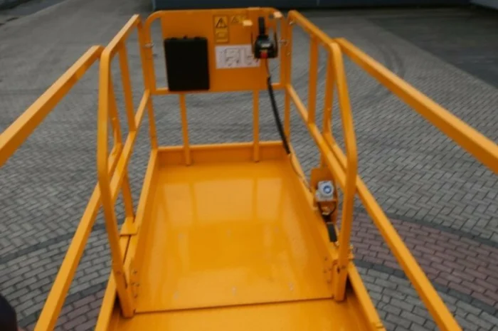 Ножничный подъемник 14 м. рабочая высота, новый- фото № 4