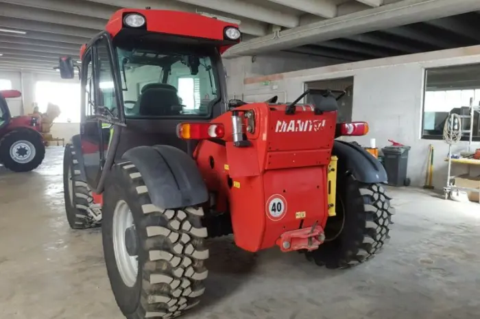 Телескопический погрузчик Manitou МТ735, 2017г., 2700 м/ч- фото № 2