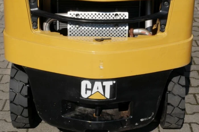 Вилочный погрузчик 1.5т., газ, CAT Lift Trucks GP15N, 2012г., 3000 м/ч- фото № 7