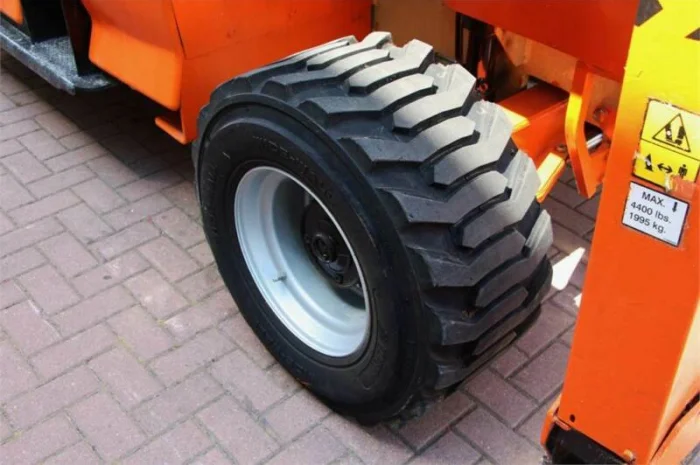 Ножничный подъемник JLG 4394RT, дизель, 2007г., 3905 м/ч, 15 метров рабочая высота- фото № 4