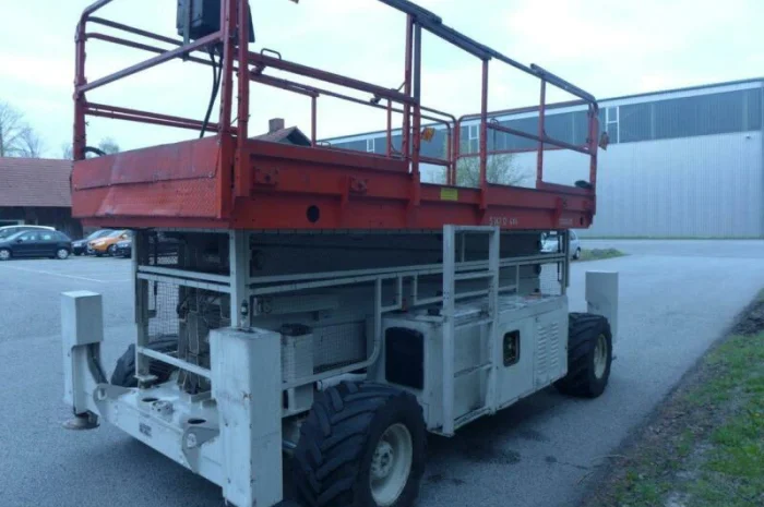 Ножничный подъемник JLG 400 RTS, дизель, 2000г., 14.2м.рабочая высота, полный привод- фото № 1