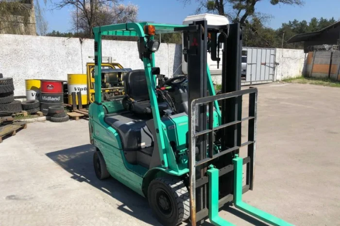 Вилочный погрузчик бу 1.5т., Mitsubishi, 2014 года- фото № 1